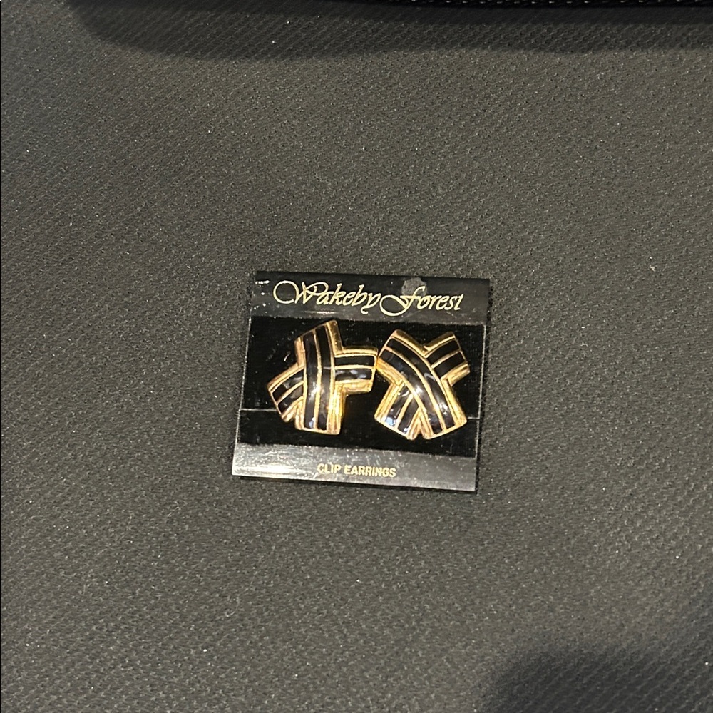 Vintage Gold and Black Cross Clip Earrings Wakeby Forest